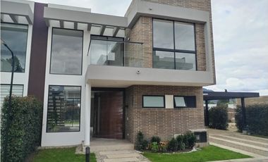 VENDO CASA CAMPESTRE 152 M2 MERLOT CHA | 025