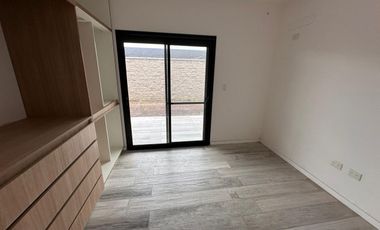 Dúplex en Venta en Prados de Manantiales. PUNTA PRADOS .2 dormitorios
