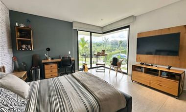 Casa campestre amoblada en venta sector Avenida Centenario