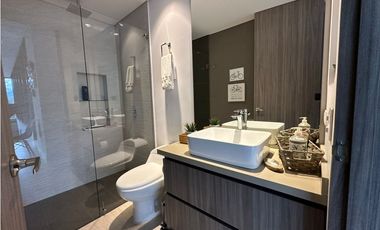 Casa campestre amoblada en venta sector Avenida Centenario