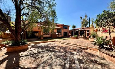 RESIDENCIA EN RENTA EN BALCONES DEL CAMPESTRE