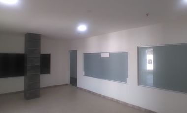 Oficina con excelente ubicación