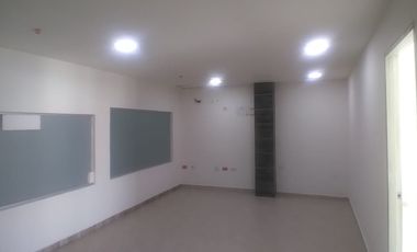 Oficina con excelente ubicación