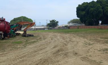 Lote industrial con amplias posibilidades de desarrollo inmobiliario, ubicado en el epicentro de la actividad industrial de Cartagena.