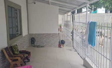 Casa para inversión con excelente ubicación
