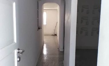 casa comercial muy amplia con excelente ubicación