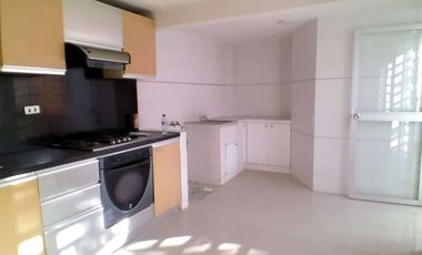 casa comercial muy amplia con excelente ubicación