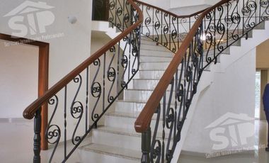 Residencia  en Venta en Villas de  San Miguel Saltillo