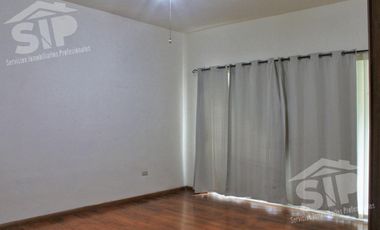 Residencia  en Venta en Villas de  San Miguel Saltillo