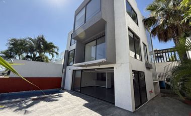 Casa en Fraccionamiento en Tequesquitengo Jojutla - ITI-2056-Fr