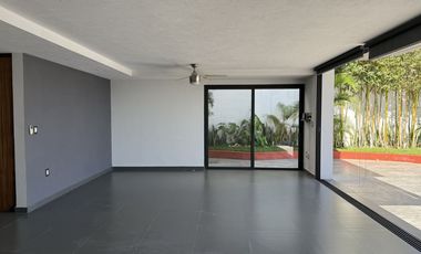 Casa en Fraccionamiento en Tequesquitengo Jojutla - ITI-2056-Fr