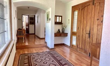 Casa en Arriendo en Otoñal / Quebrada Honda