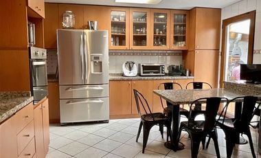 Casa en Arriendo en Otoñal / Quebrada Honda