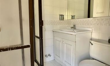 Casa en Arriendo en Otoñal / Quebrada Honda