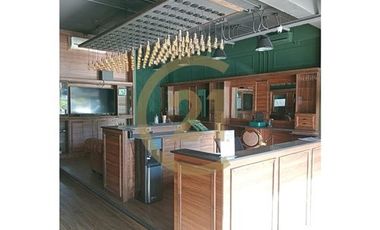 LOCAL EN ARRIENDO EN SAN CARLOS DE APOQUINDO