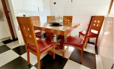 CASA CONDOMINIO, 4 DORM. SUITE, SERV, MARÍA MONVEL