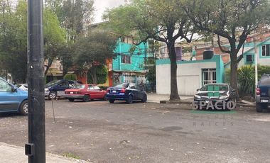 Renta local comercial en Iztacalco