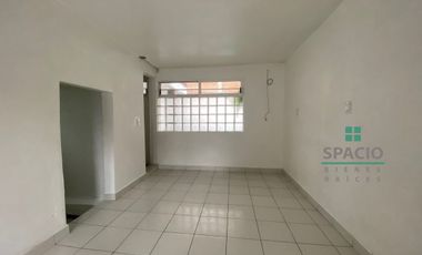 Renta local comercial en Iztacalco