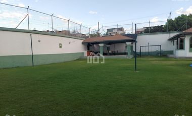 CASA DE RENTA EN CUMBAYÁ