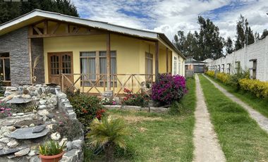 VENTA DE TERRENO CON CASA Y GALPON INDUSTRIAL VIA YARUQUIES