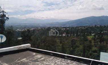 LOFT EN VENTA SECTOR TANDA CUMBAYA
