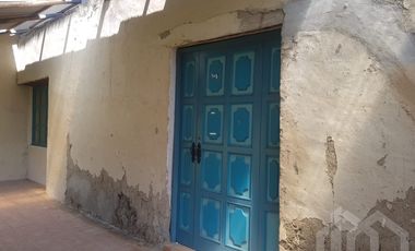 CASA Y TERRENO DE VENTA ZHIDMAD AZUAY