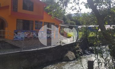VENTA  DE COMPLEJO TURISTICO   CERCA DE QUITO