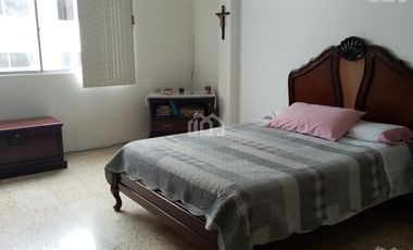 VENTA DE CASA EN MANTA