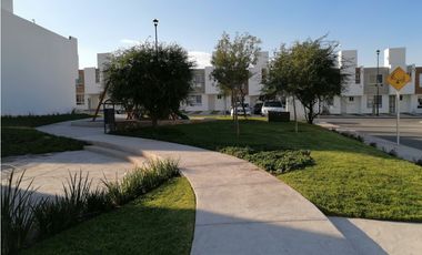 CASA EN VENTA EN CIUDAD MESETA QUERETARO GAA