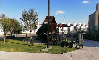 CASA EN VENTA EN CIUDAD MESETA QUERETARO GAA