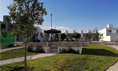 CASA EN VENTA EN CIUDAD MESETA QUERETARO GAA