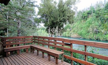 Gran casa a orillas de Río Toltén