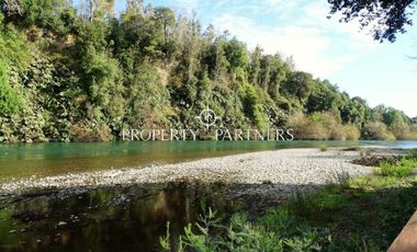 Gran casa a orillas de Río Toltén