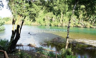 Gran casa a orillas de Río Toltén