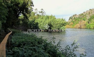 Gran casa a orillas de Río Toltén