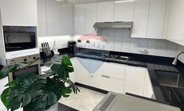 Espectacular Departamento en Av. Santa Maria