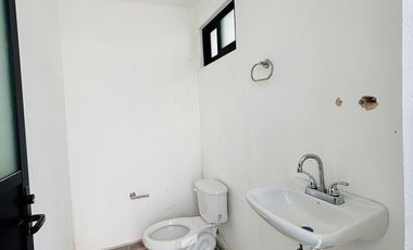 Casa totalmente nueva con doble frente en venta - Fracc. Las palomas
