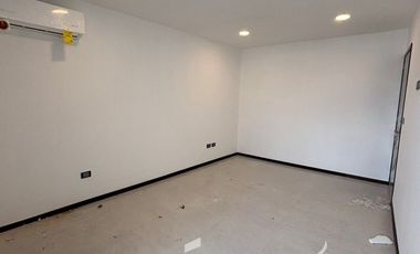 Casa totalmente nueva con doble frente en venta - Fracc. Las palomas