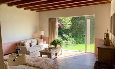 VALLE DE BRAVO, LA PEÑA,  VENTA CASA AMUEBLADA EN CONDOMINIO