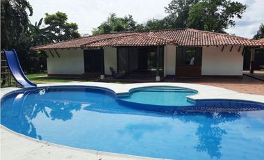 CASA CAMPESTRE EN VENTA O ARRIENDO EN VANGUARDIA Villavicencio