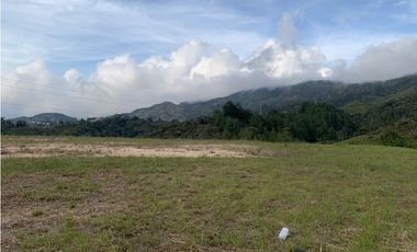 Venta de Lote en Guatapé, Antioquia | Vista al embalse.