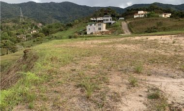 Venta de Lote en Guatapé, Antioquia | Vista al embalse.