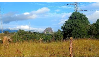 Venta de Lote en Guatapé, Antioquia | Vista al embalse.