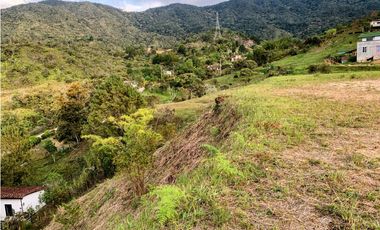 Venta de Lote en Guatapé, Antioquia | Vista al embalse.