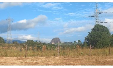 Venta de Lote en Guatapé, Antioquia | Vista al embalse.