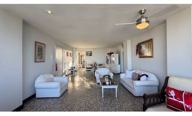 SE VENDE APARTAMENTO EN EL VIEJO PRADO