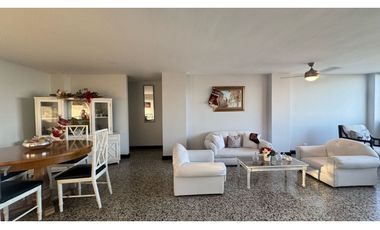 SE VENDE APARTAMENTO EN EL VIEJO PRADO