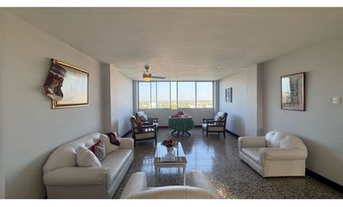 SE VENDE APARTAMENTO EN EL VIEJO PRADO