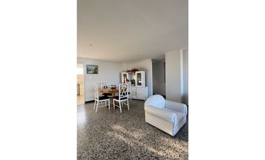 SE VENDE APARTAMENTO EN EL VIEJO PRADO