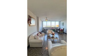 SE VENDE APARTAMENTO EN EL VIEJO PRADO